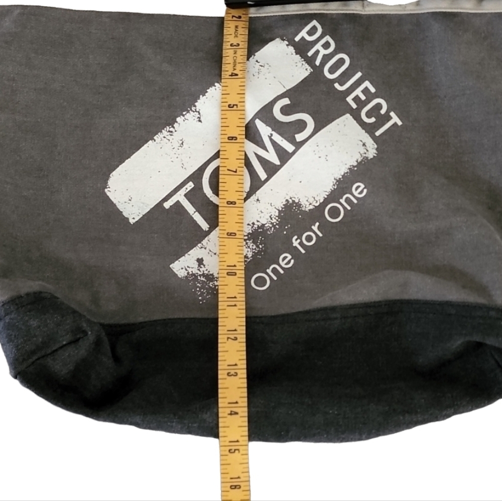 TOMS Shoes Oversized Canvas Bag Cotton Tote Shoulder Purse Gym Travel School - Picture 13 of 16